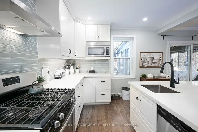 Additional property image - 85 Barons Ave