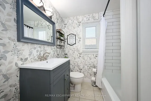 Additional property image - 85 Barons Ave