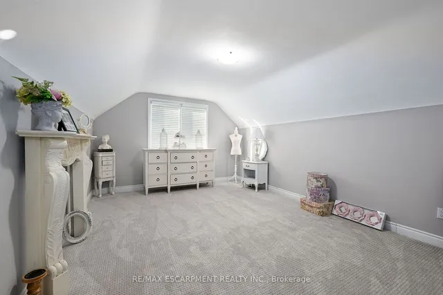 Additional property image - 85 Barons Ave