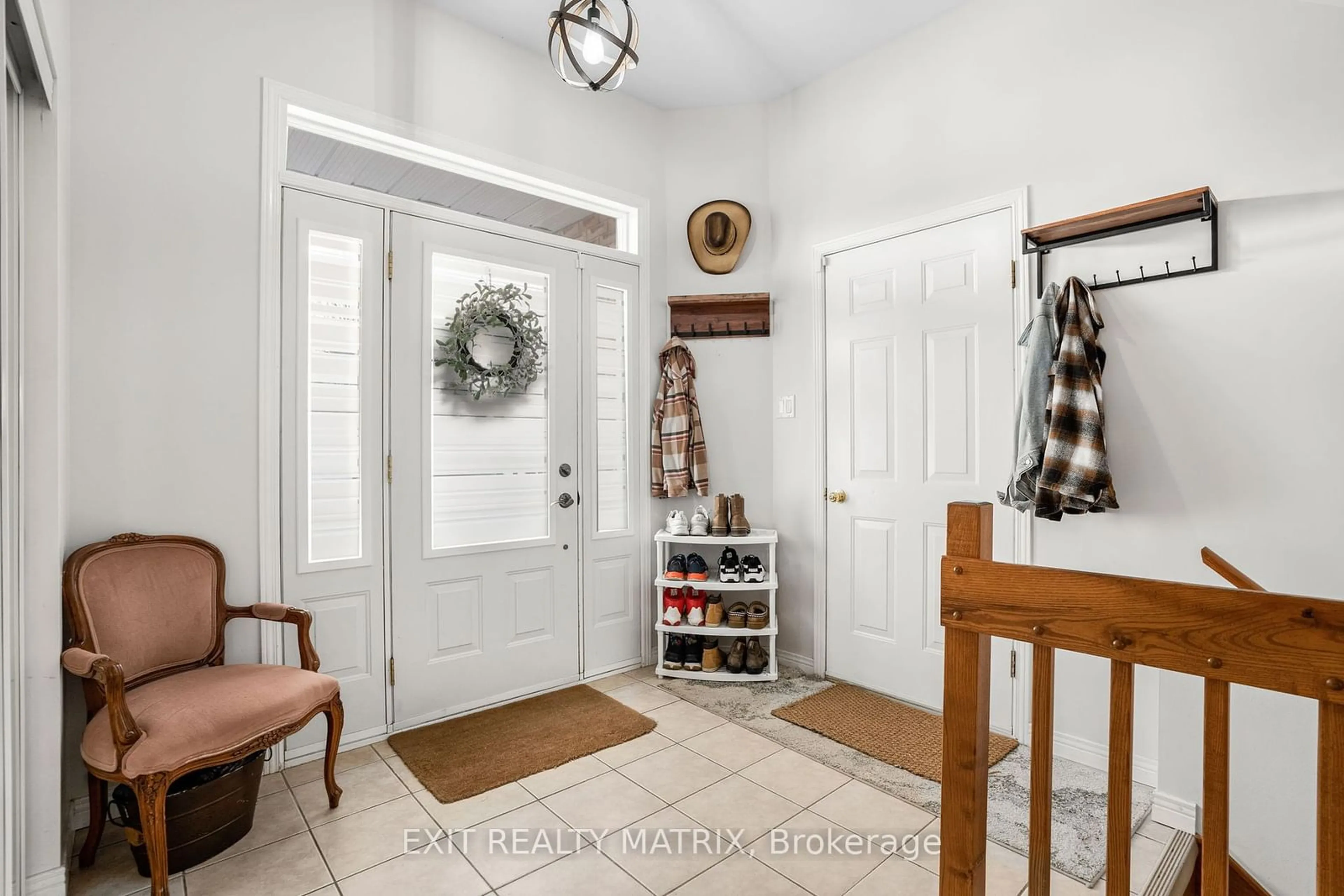 Indoor entryway for 52 Barnhart Dr, South Stormont Ontario K0C 1P0