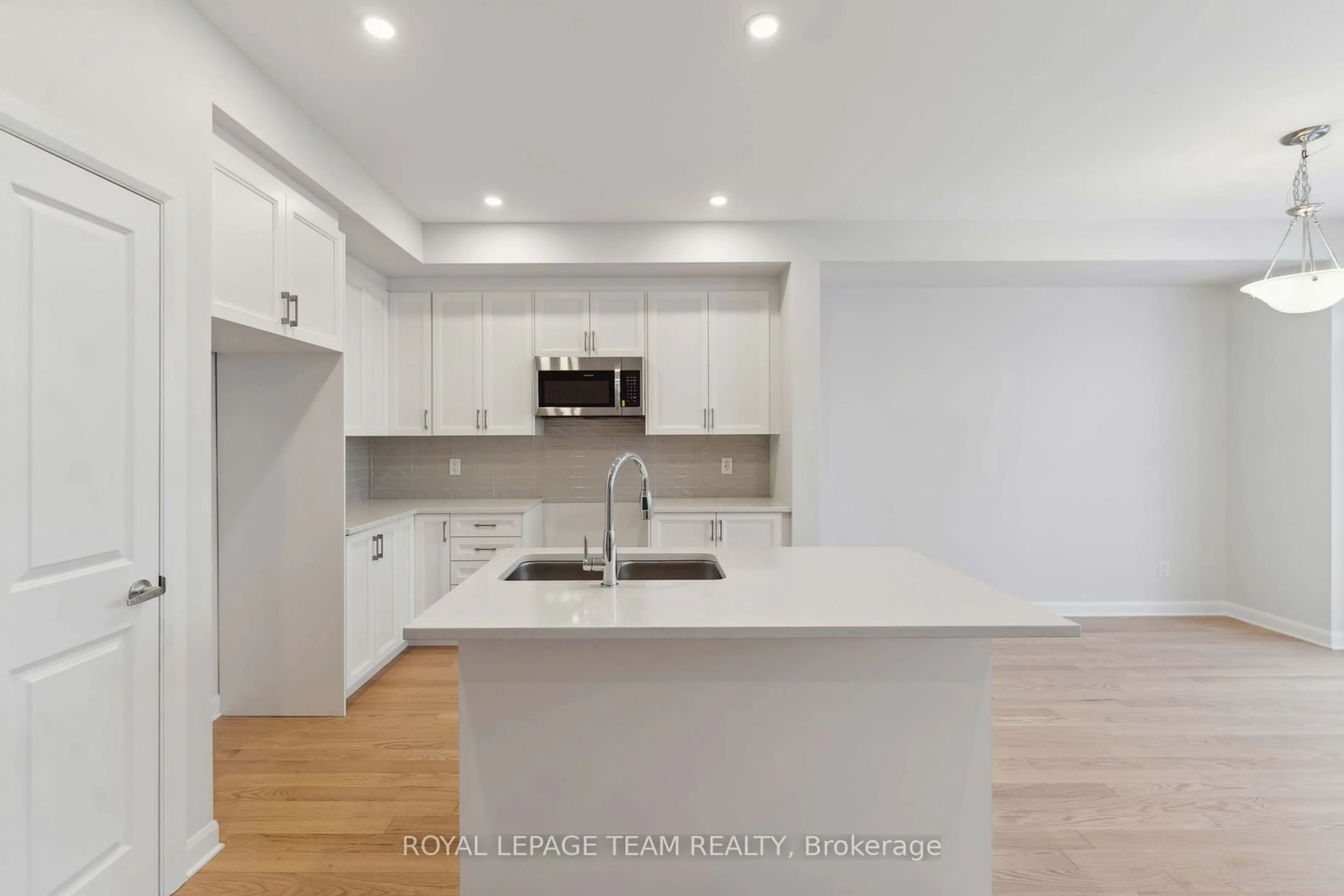 Open concept kitchen, unknown for 307 Elsie MacGill Walk, Kanata Ontario K2W 0L1