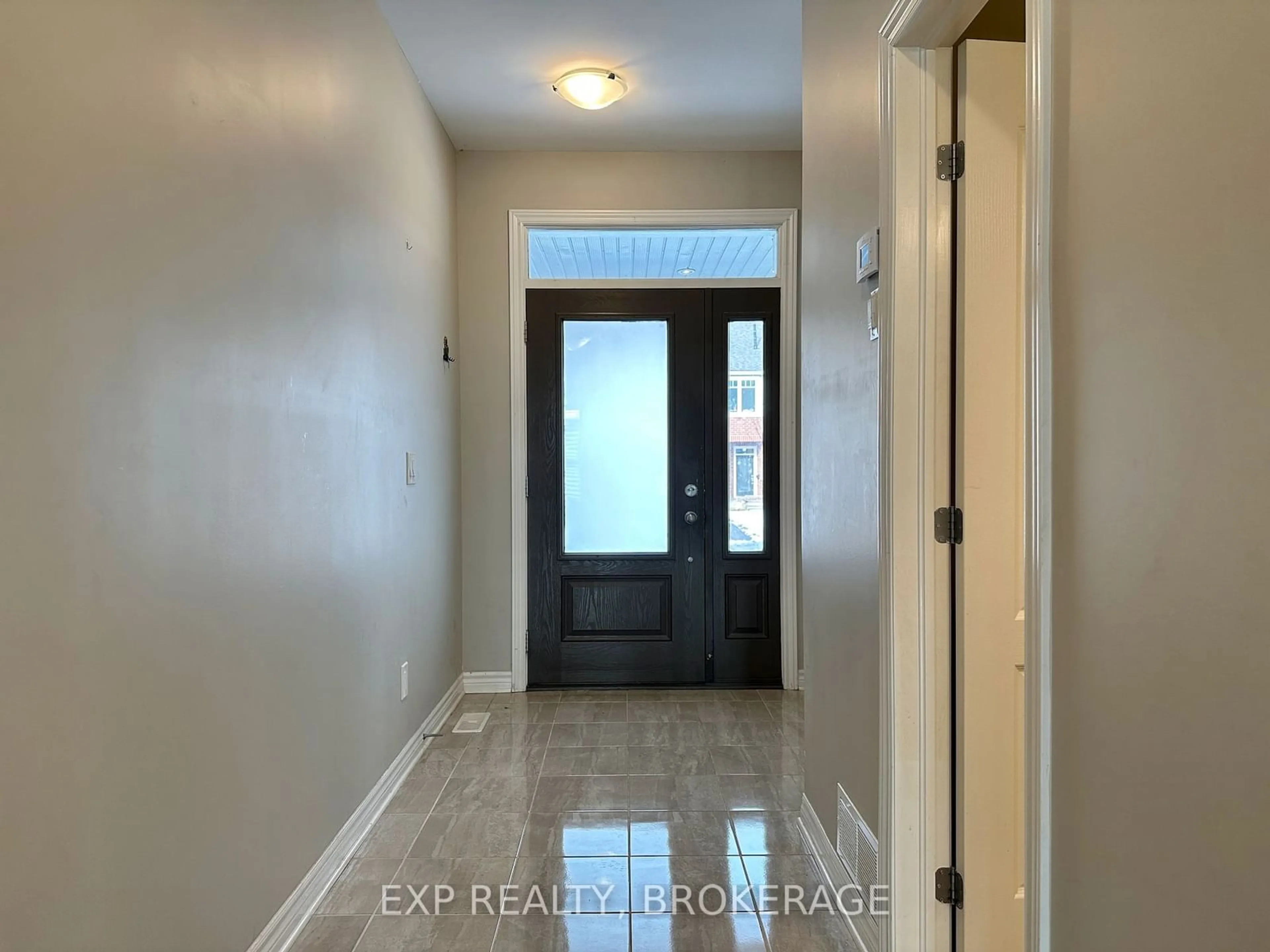 Indoor entryway for 866 RIVERVIEW Way, Kingston Ontario K7K 0J2