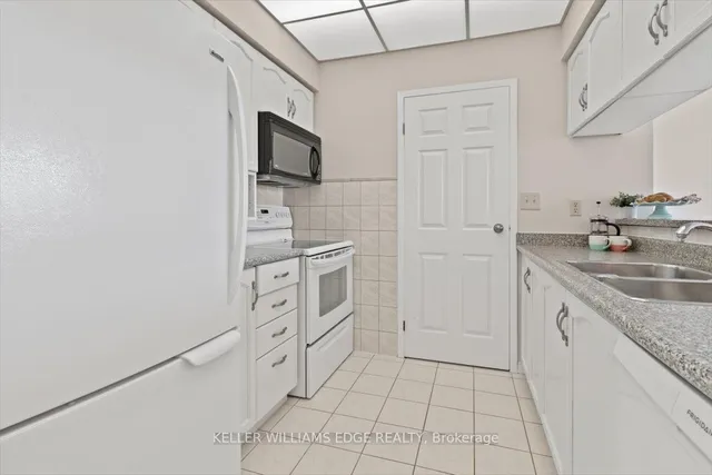Additional property image - 495 8 Highway Unit 703