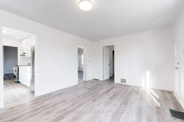 Additional property image - 453 Paling Ave