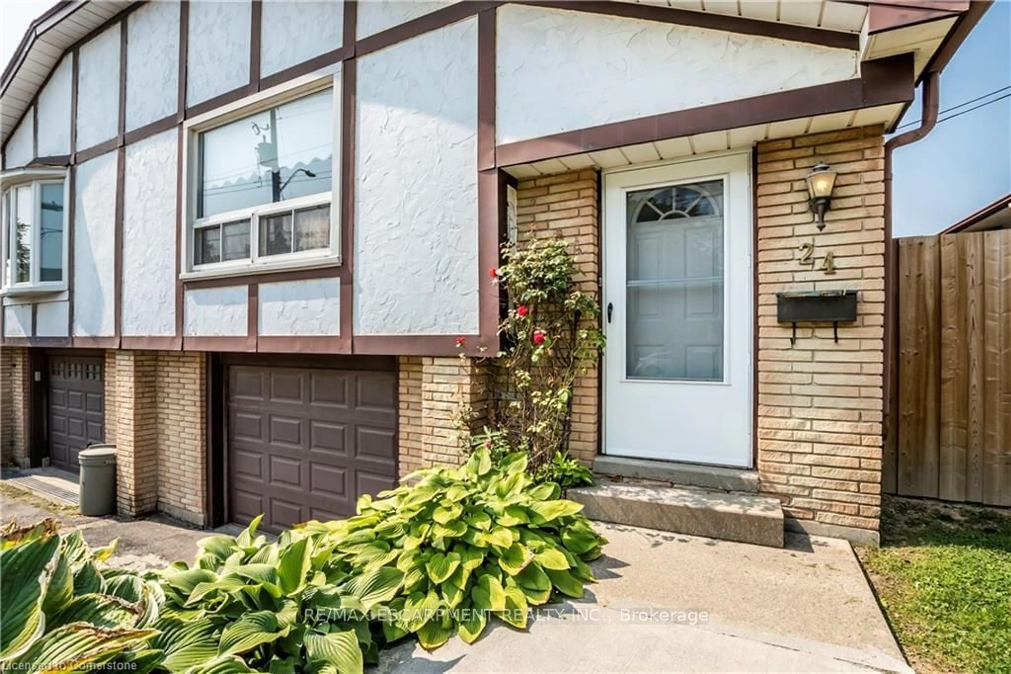 Unknown for 24 Bow Valley Dr, Hamilton Ontario L8E 3L4