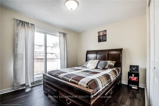 Additional property image - 24 Bow Valley Dr