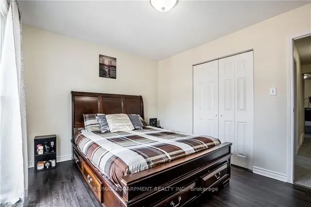 Additional property image - 24 Bow Valley Dr