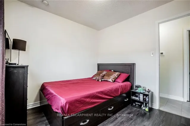 Additional property image - 24 Bow Valley Dr