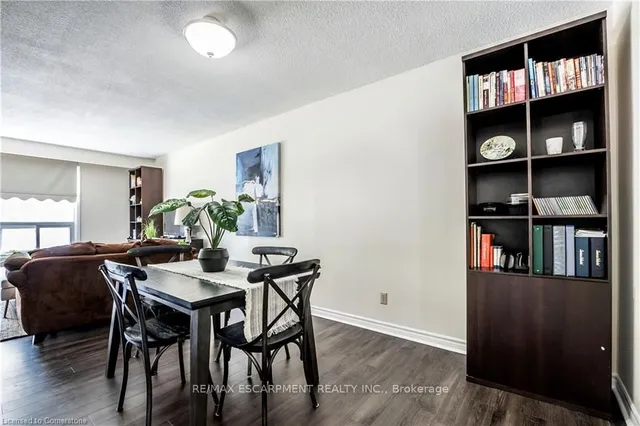 Additional property image - 24 Bow Valley Dr