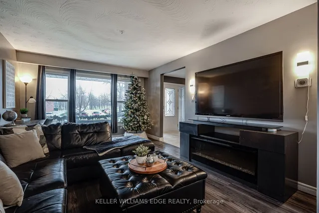 Additional property image - 75 Colcrest St