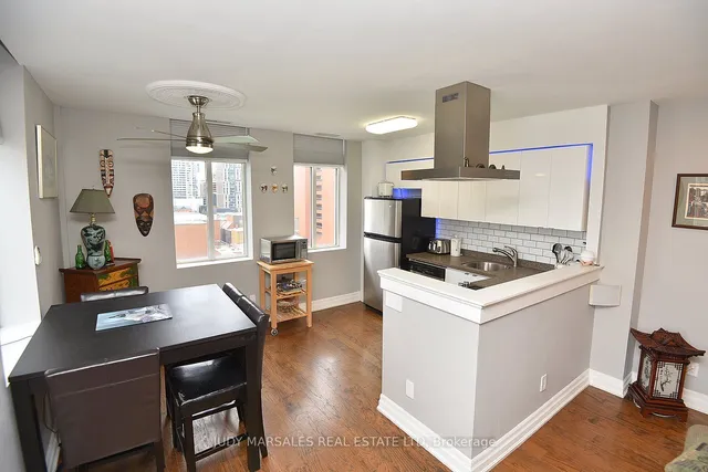 Additional image 30 of 36 James St Unit 1105