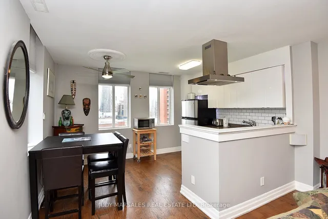 Additional image 17 of 36 James St Unit 1105