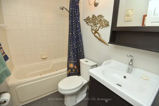 Additional image 13 of 36 James St Unit 1105