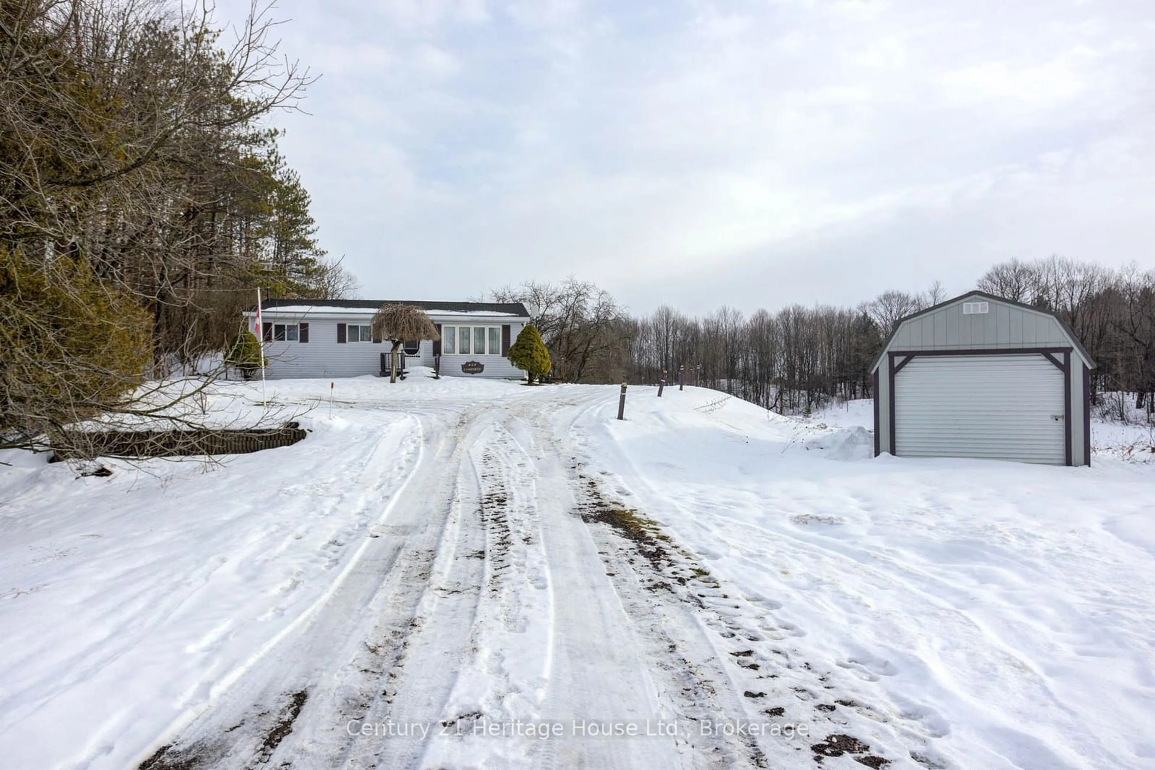 A pic from outside/outdoor area/front of a property/back of a property/a pic from drone, street for 633455 Artemesia-Glenelg T Line, Grey Highlands Ontario N0C 1K0