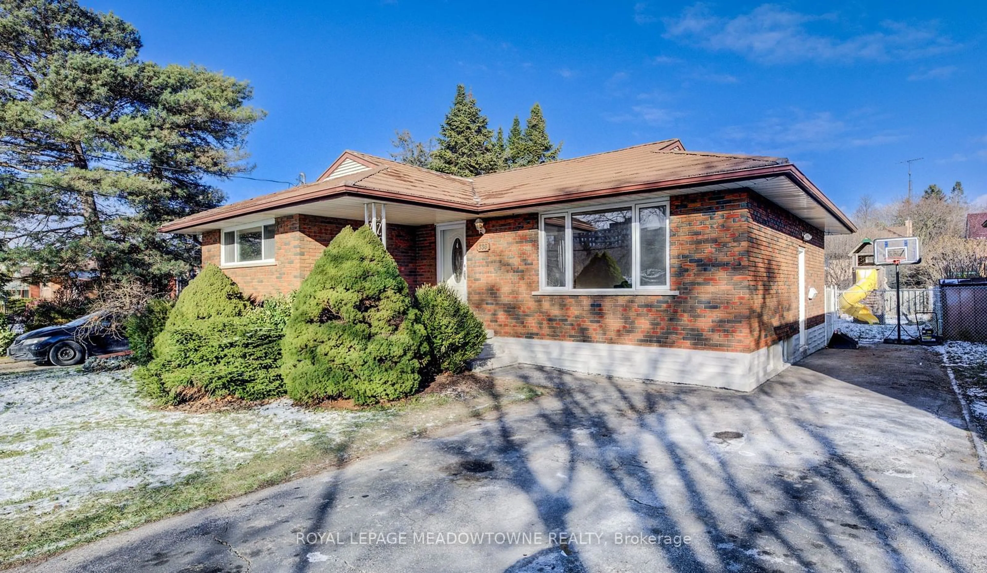 Home with brick exterior material, street for 336 Vanier Dr, Kitchener Ontario N2C 1J9