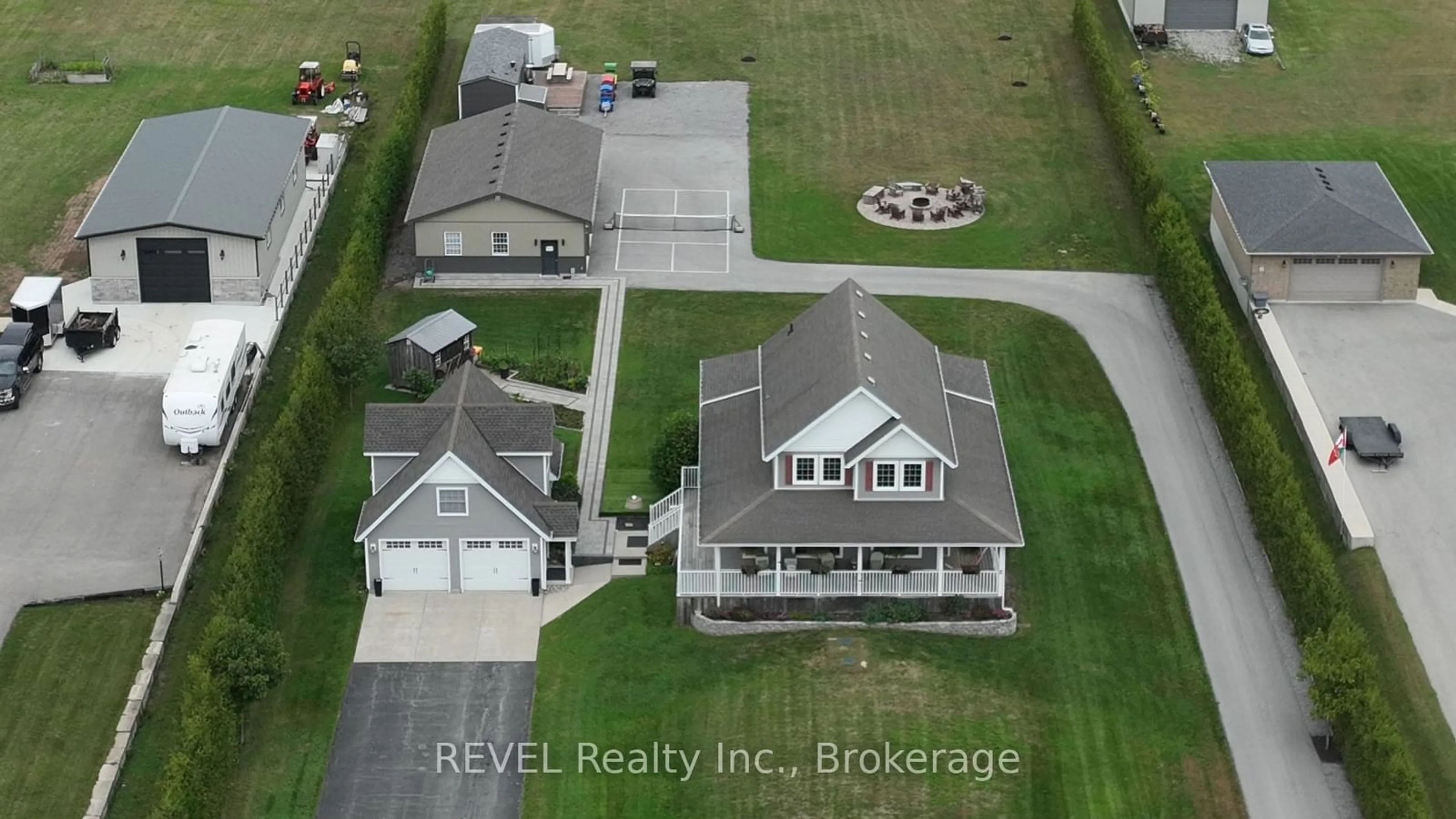 A pic from outside/outdoor area/front of a property/back of a property/a pic from drone, water/lake/river/ocean view for 5256 Beach Rd, Port Colborne Ontario L0S 1R0