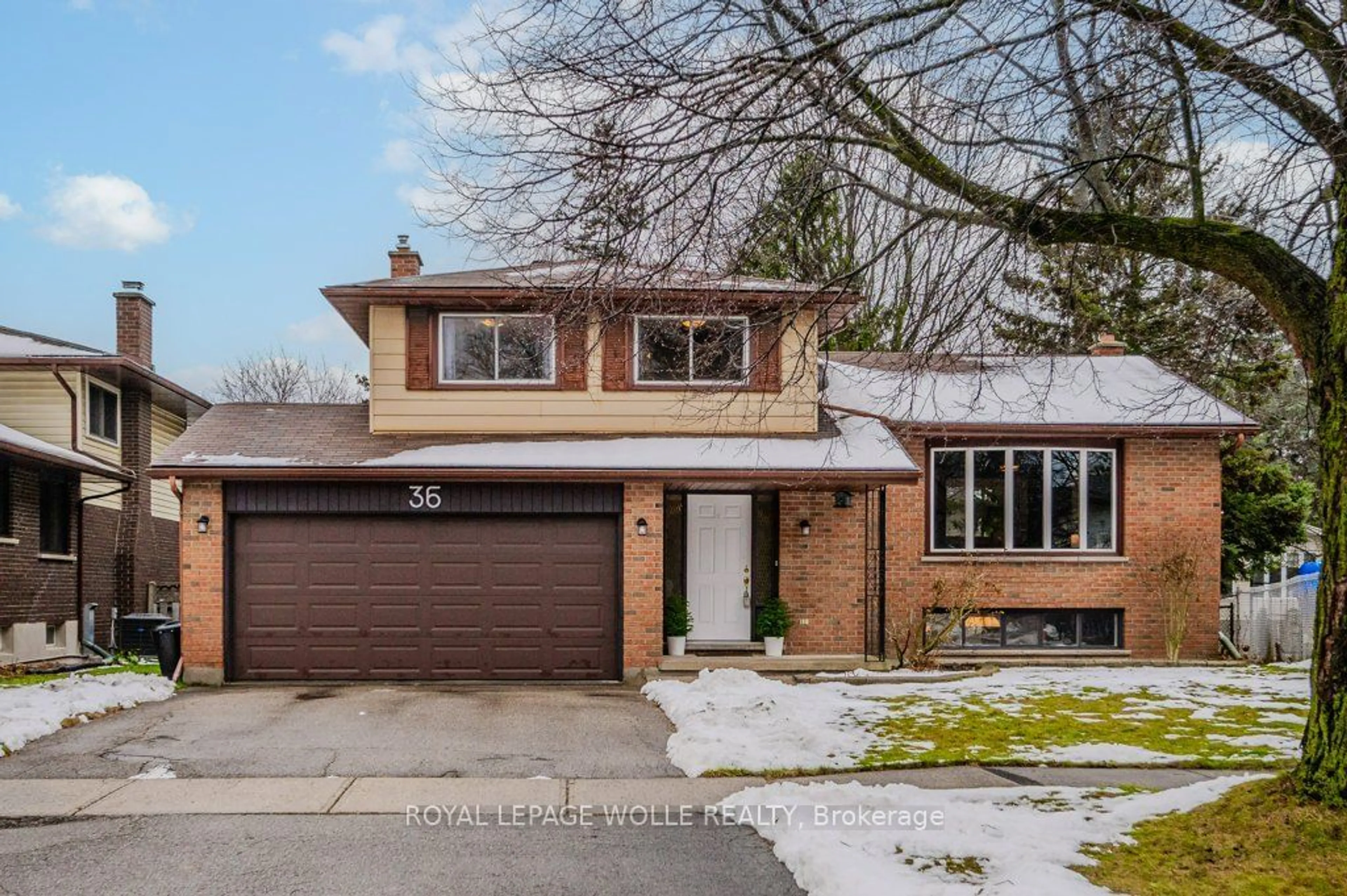 Home with brick exterior material, street for 36 Colebrook Crt, Kitchener Ontario N2E 1Y8