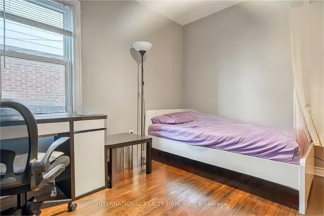 Additional property image - 113 West 5th St