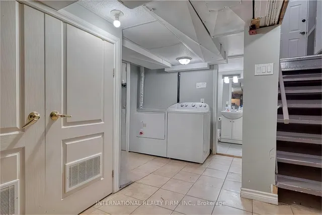 Additional property image - 113 West 5th St