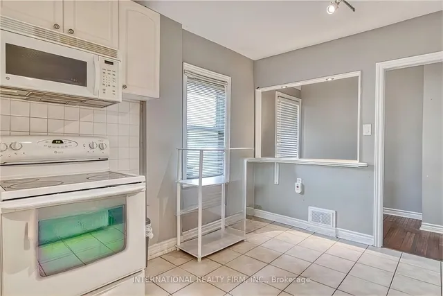 Additional property image - 113 West 5th St