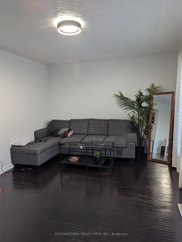 Additional property image - 99 West 4th St