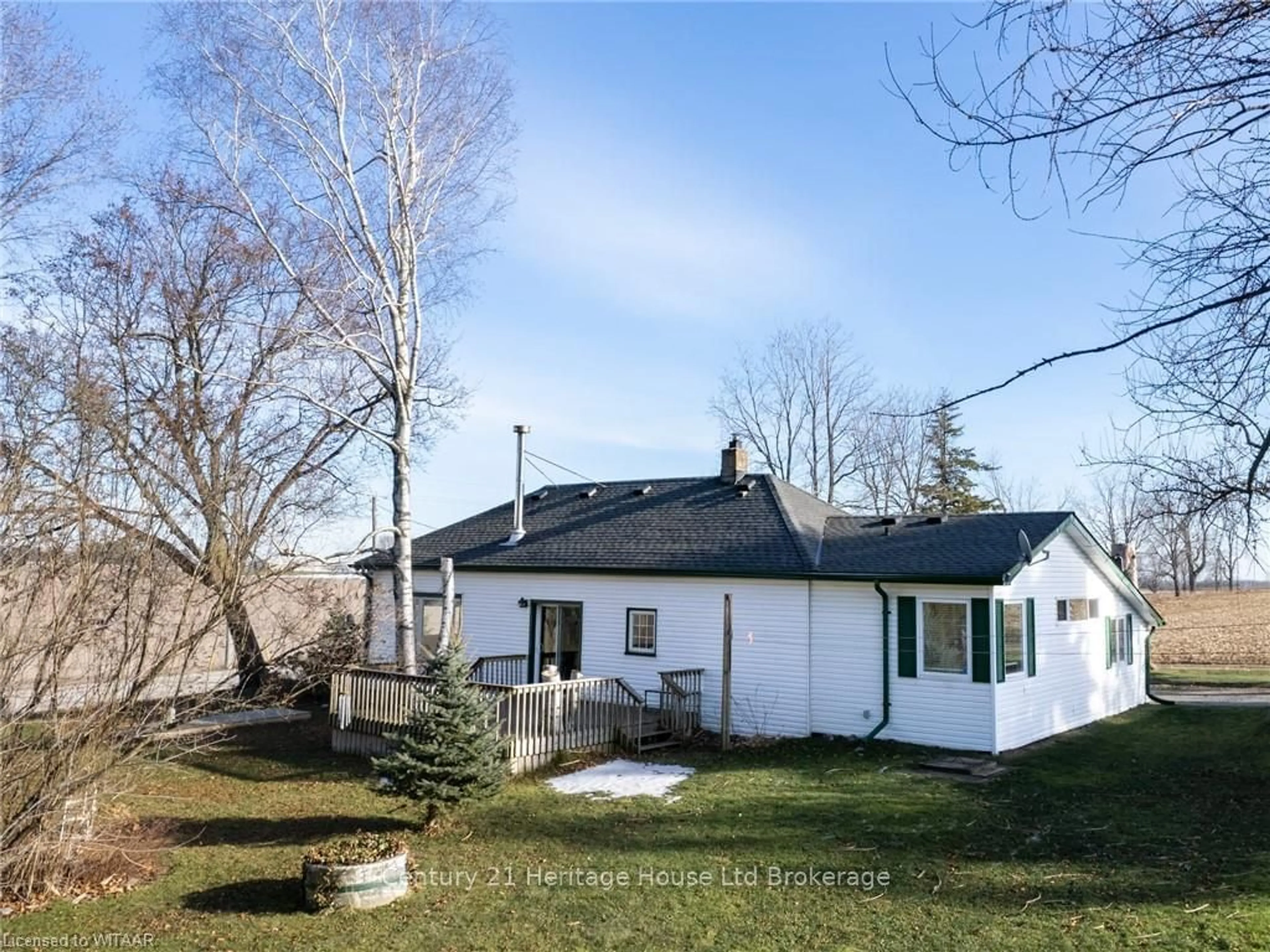 A pic from outside/outdoor area/front of a property/back of a property/a pic from drone, street for 474593 DODGE Line, South-West Oxford Ontario N0J 1A0