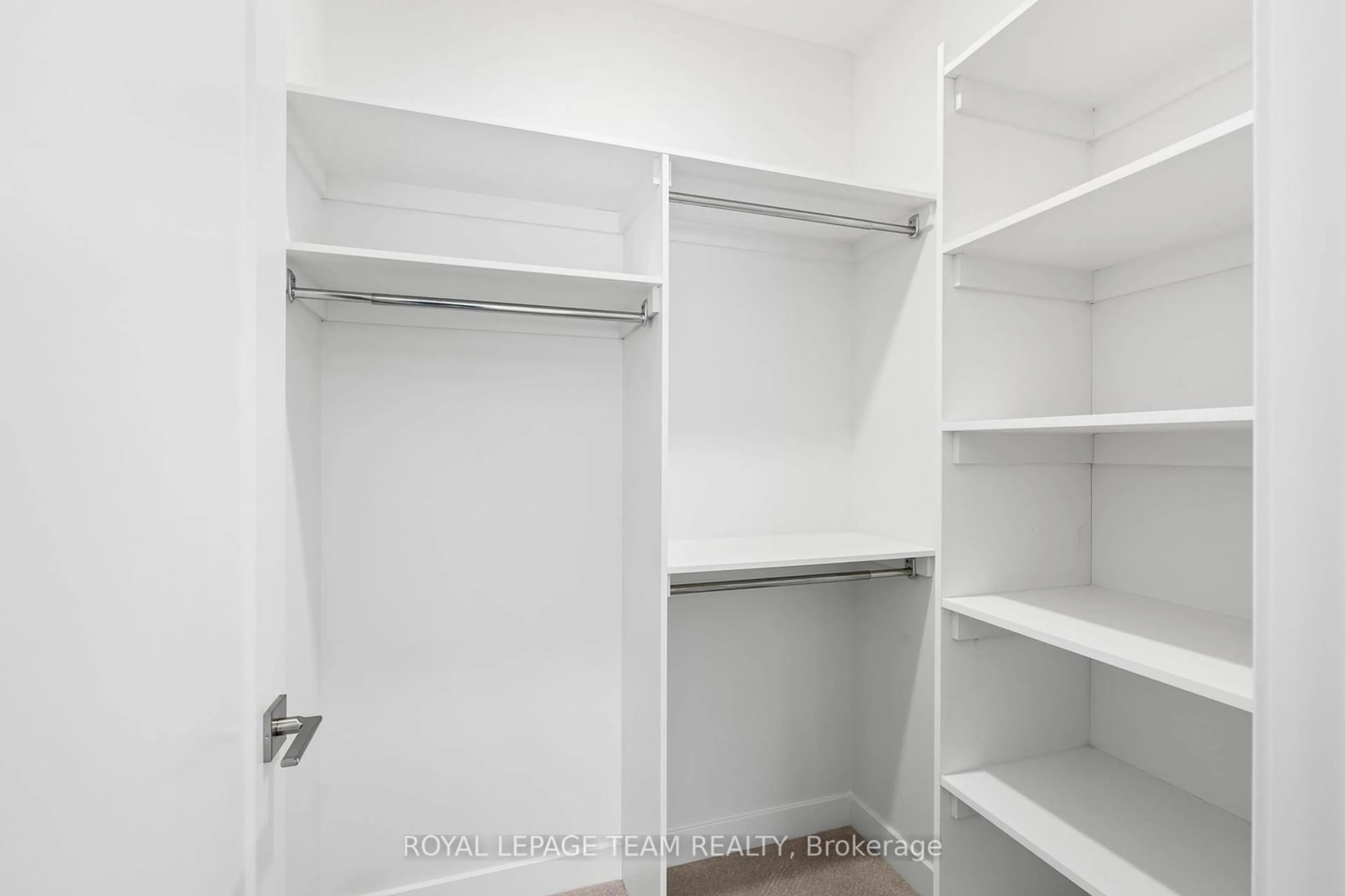 Storage room or clothes room or walk-in closet for 285 Wood Ave, Smiths Falls Ontario K7A 5H4