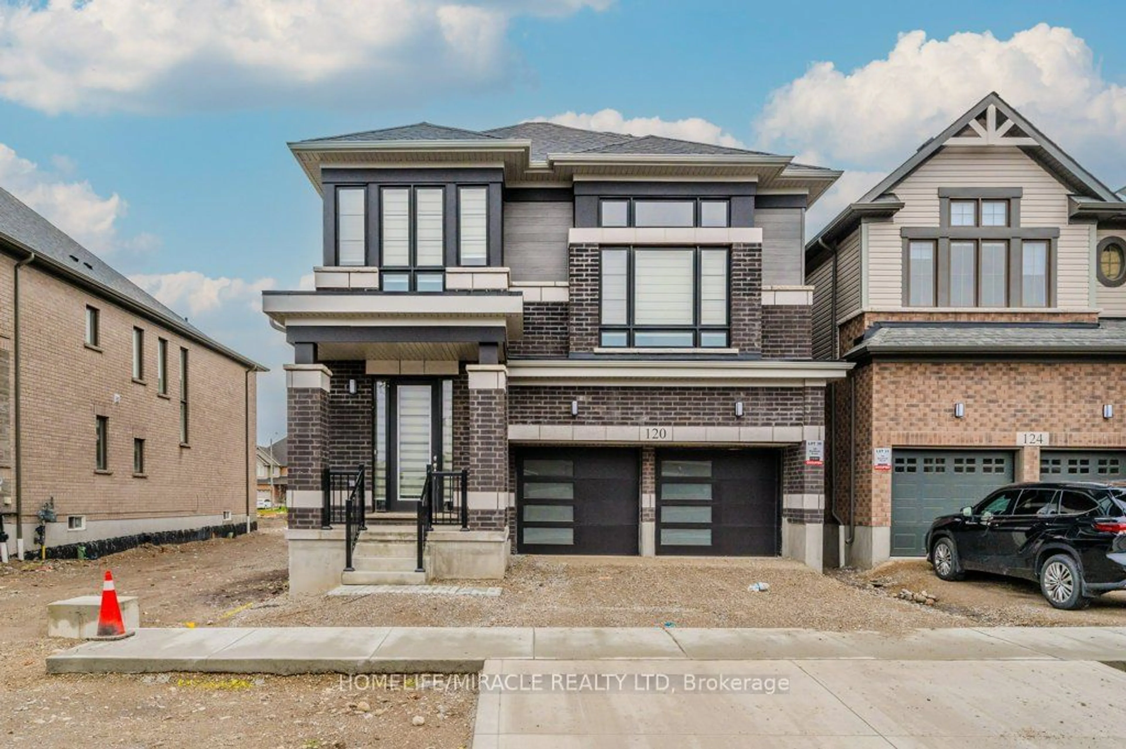 Home with brick exterior material, street for 120 Blacklock St, Cambridge Ontario N1S 0E3