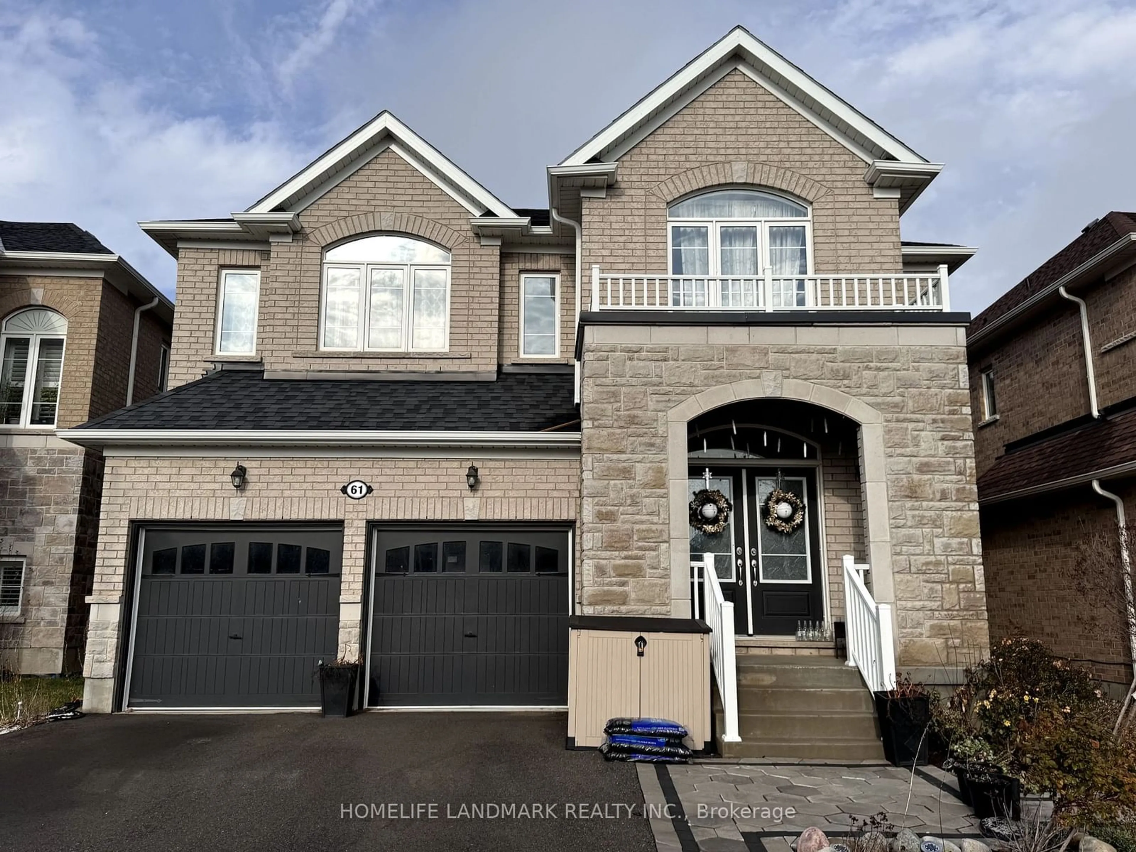 Home with brick exterior material, street for 61 Barlow Pl, Brant Ontario N3L 0H1