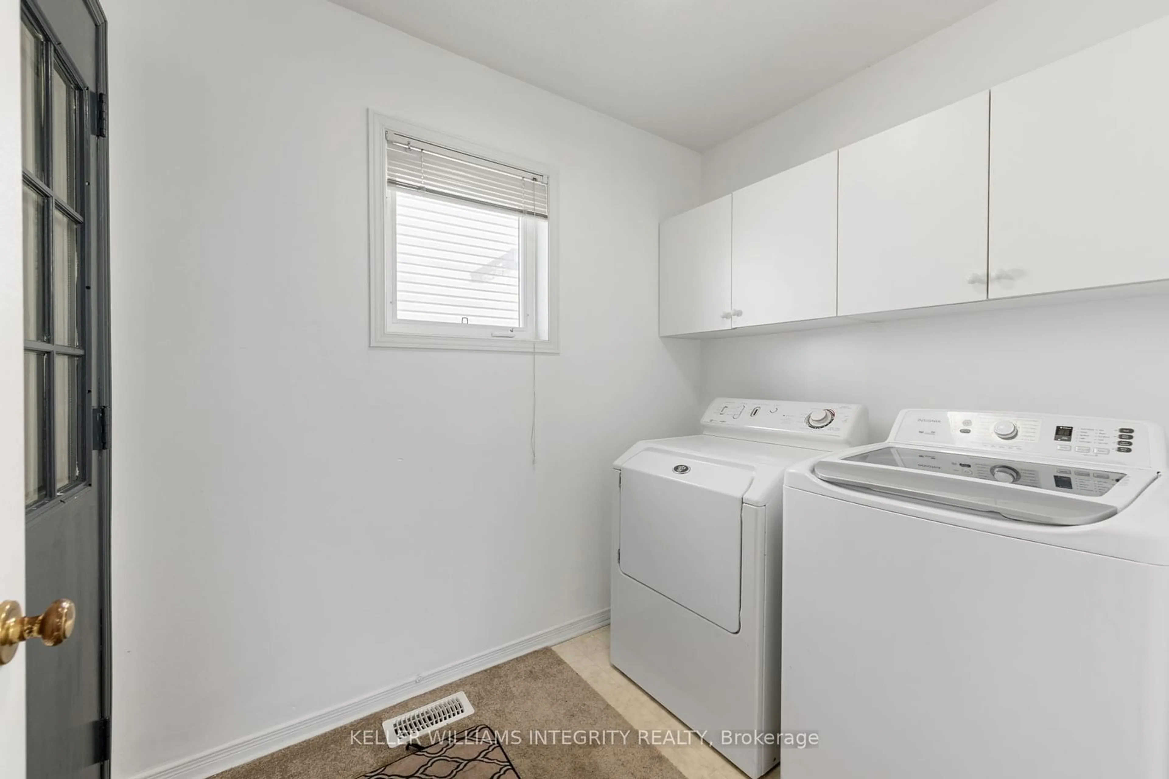 Laundry room for 2112 GARDENWAY Dr, Orleans - Cumberland and Area Ontario K4A 3K2