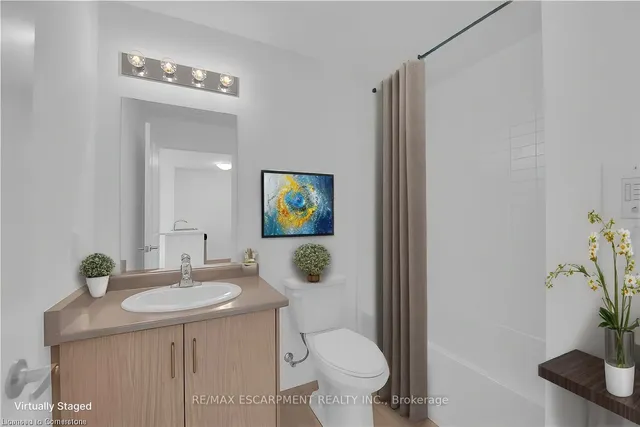 Additional property image - 460 Dundas St Unit 426
