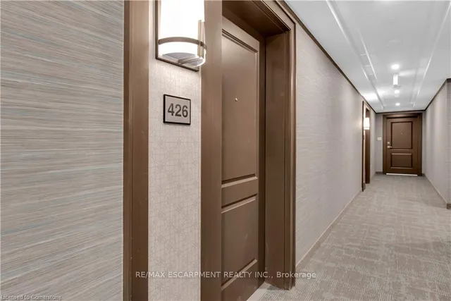 Additional property image - 460 Dundas St Unit 426