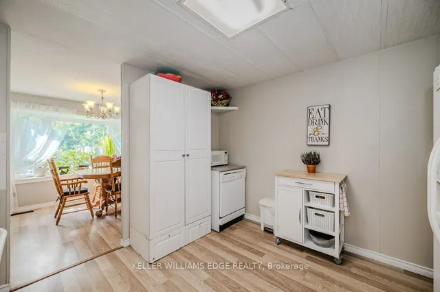 Additional property image - 148 Maple Cres