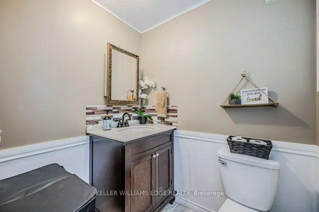 Additional property image - 148 Maple Cres