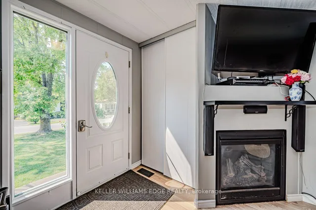 Additional property image - 148 Maple Cres