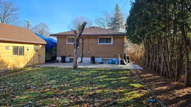 Additional property image - 208 West 19th St