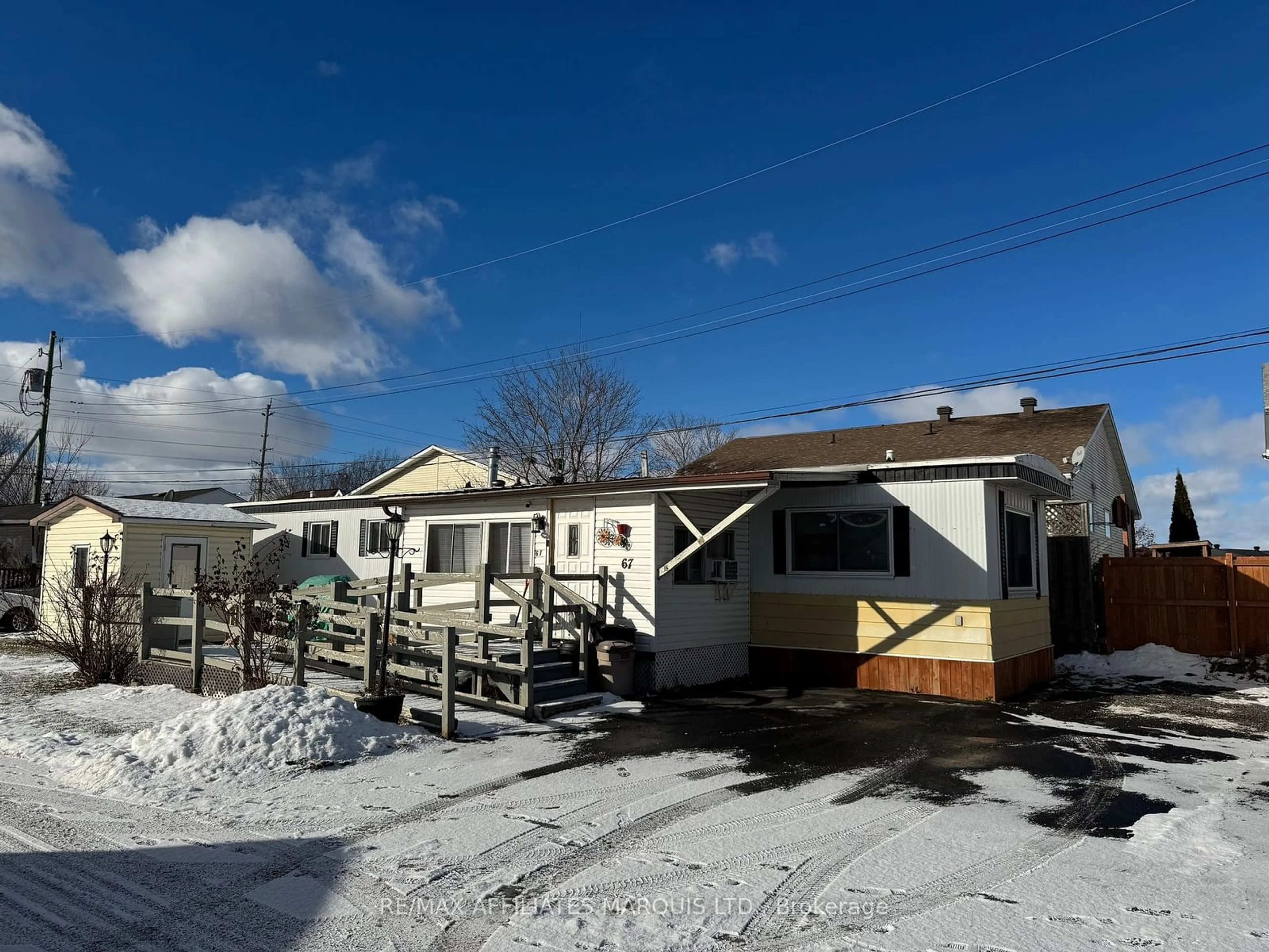 A pic from outside/outdoor area/front of a property/back of a property/a pic from drone, street for 25 County Road 31 Rd, South Dundas Ontario K0C 1X0