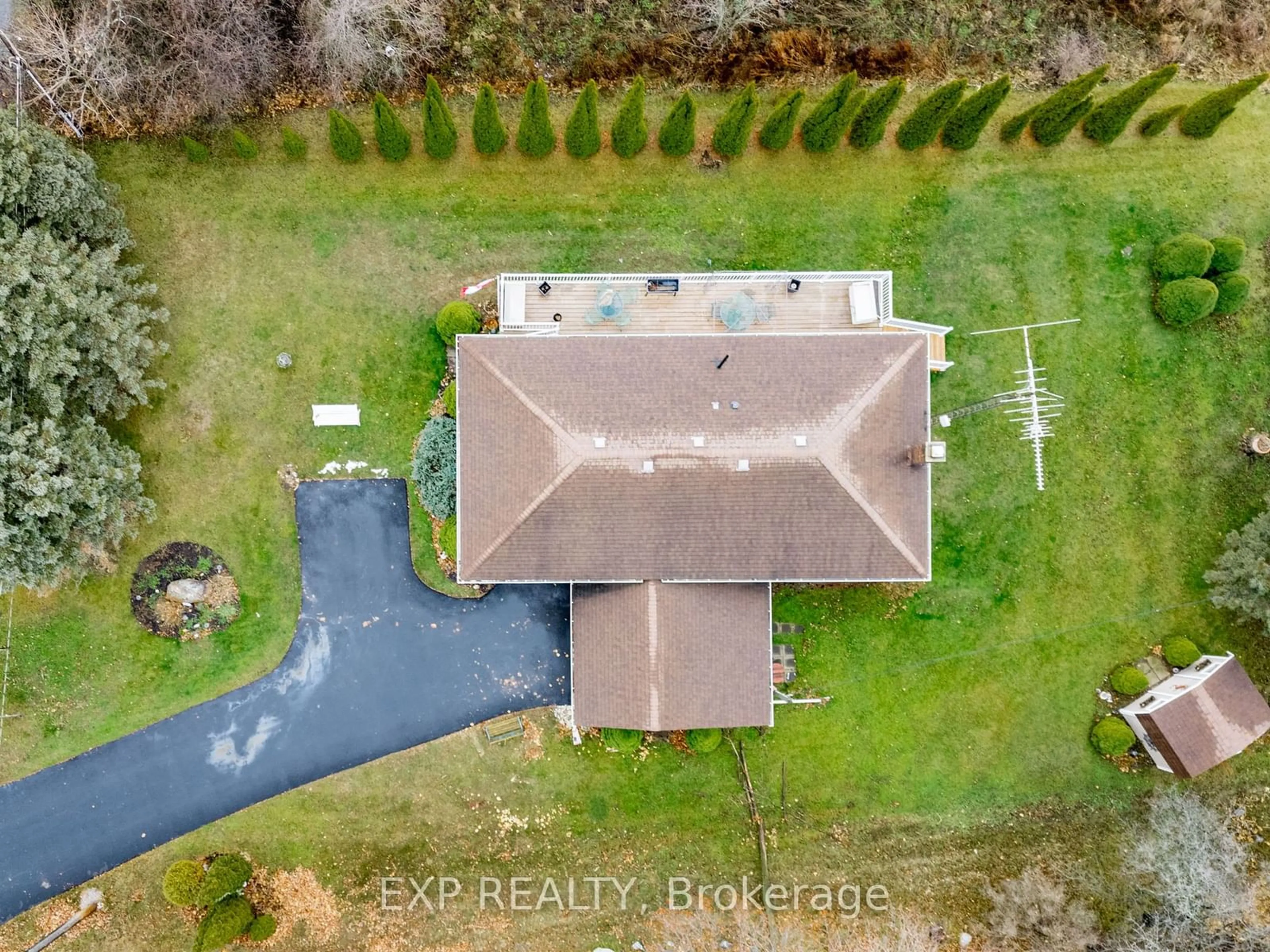 A pic from outside/outdoor area/front of a property/back of a property/a pic from drone, water/lake/river/ocean view for 1820 Stanton Rd, Cobourg Ontario K9A 4J8