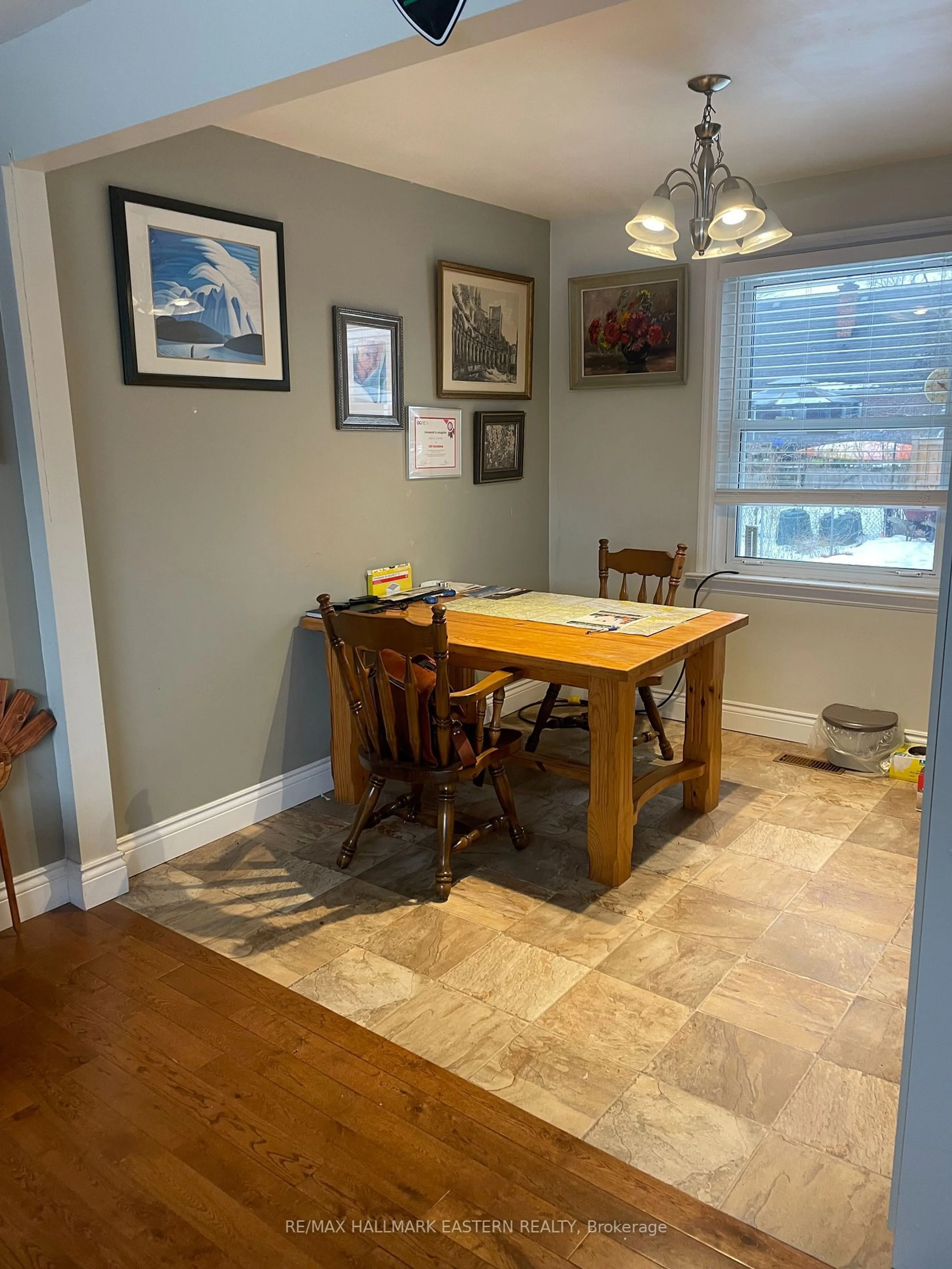 Dining room, unknown for 573 Steele Ave, Peterborough Ontario K9J 5A2