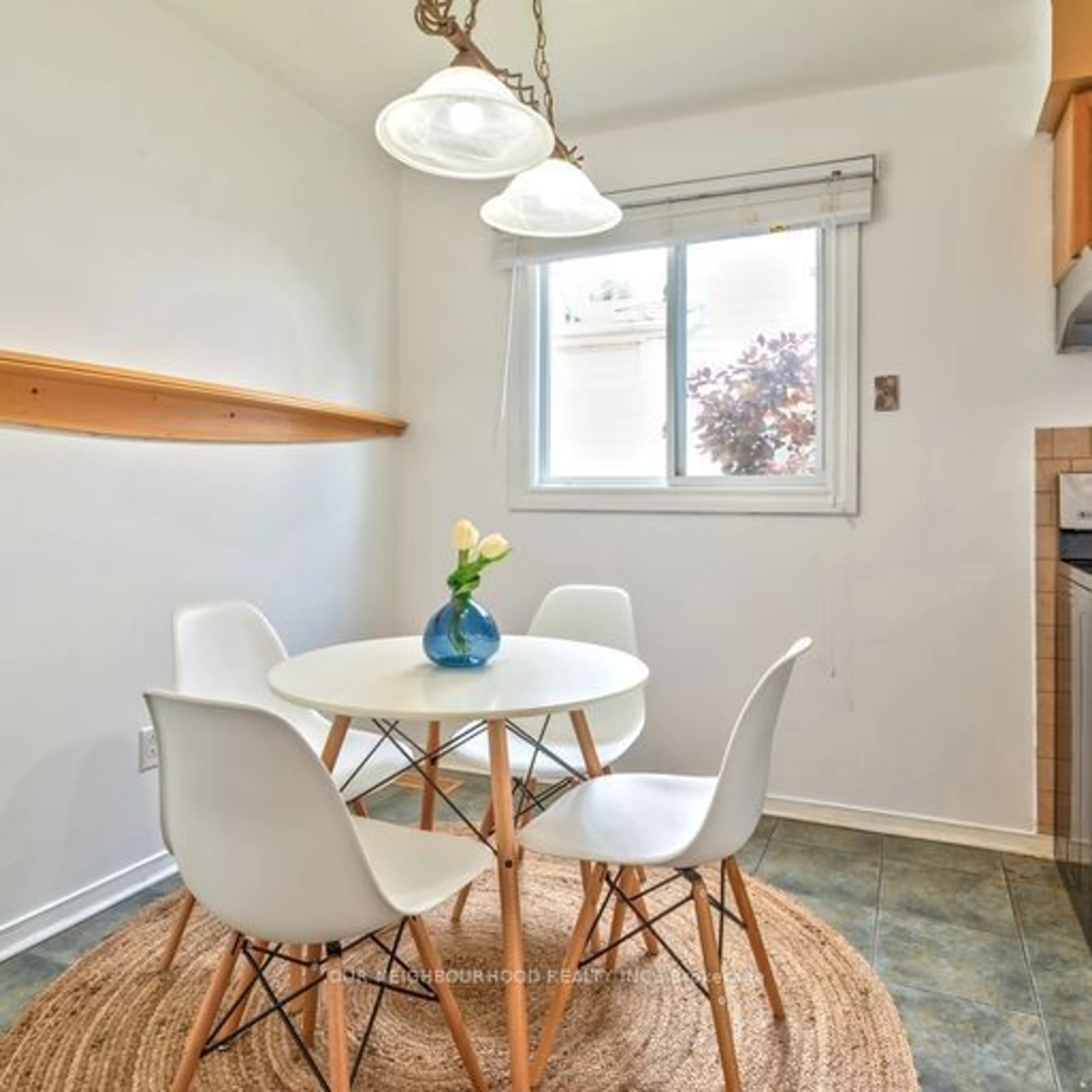 Dining room, unknown for 908 Fairbanks Rd, Cobourg Ontario K9A 5G9