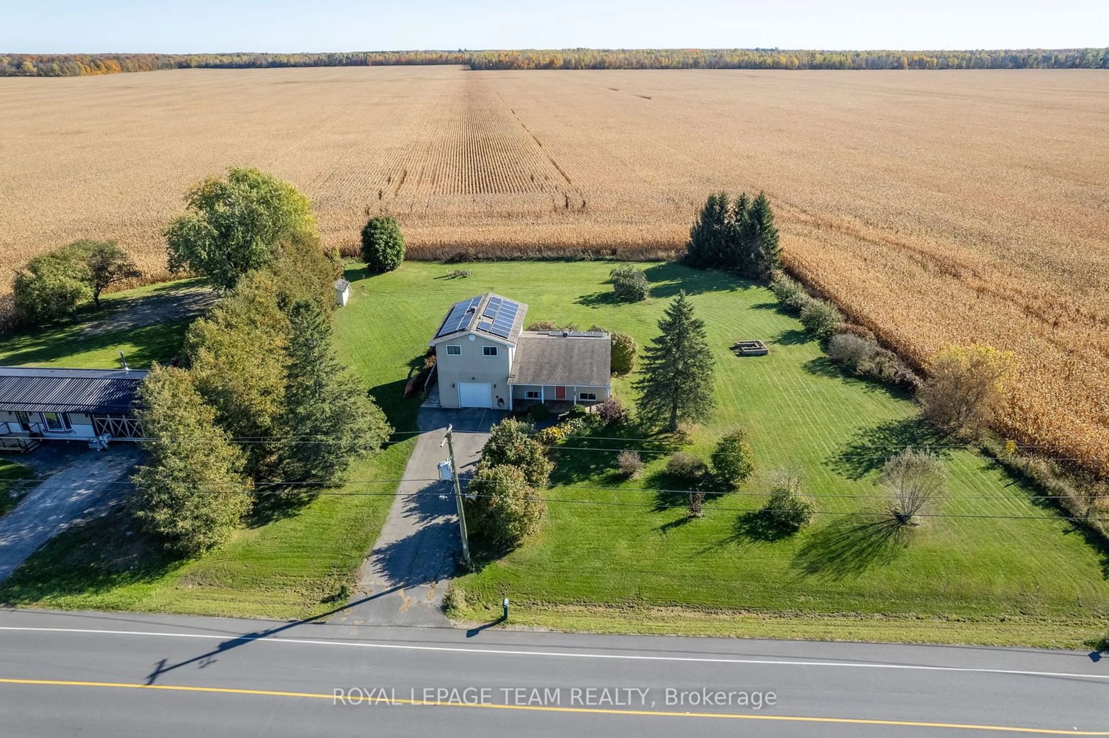 A pic from outside/outdoor area/front of a property/back of a property/a pic from drone, unknown for 1910 River Rd, North Grenville Ontario K0G 1J0