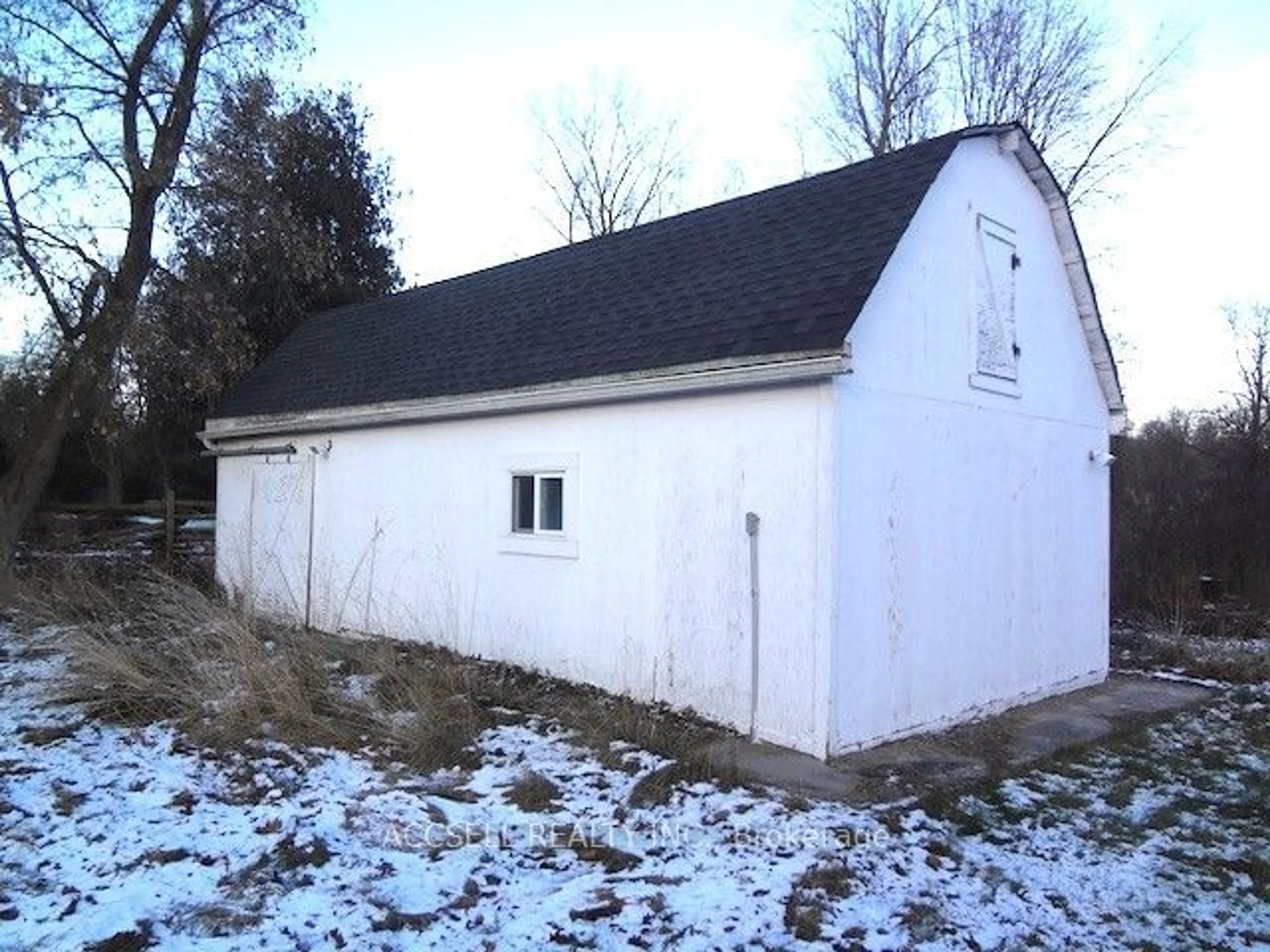 Shed for 1405 West River Rd, North Dumfries Ontario N1R 5S5