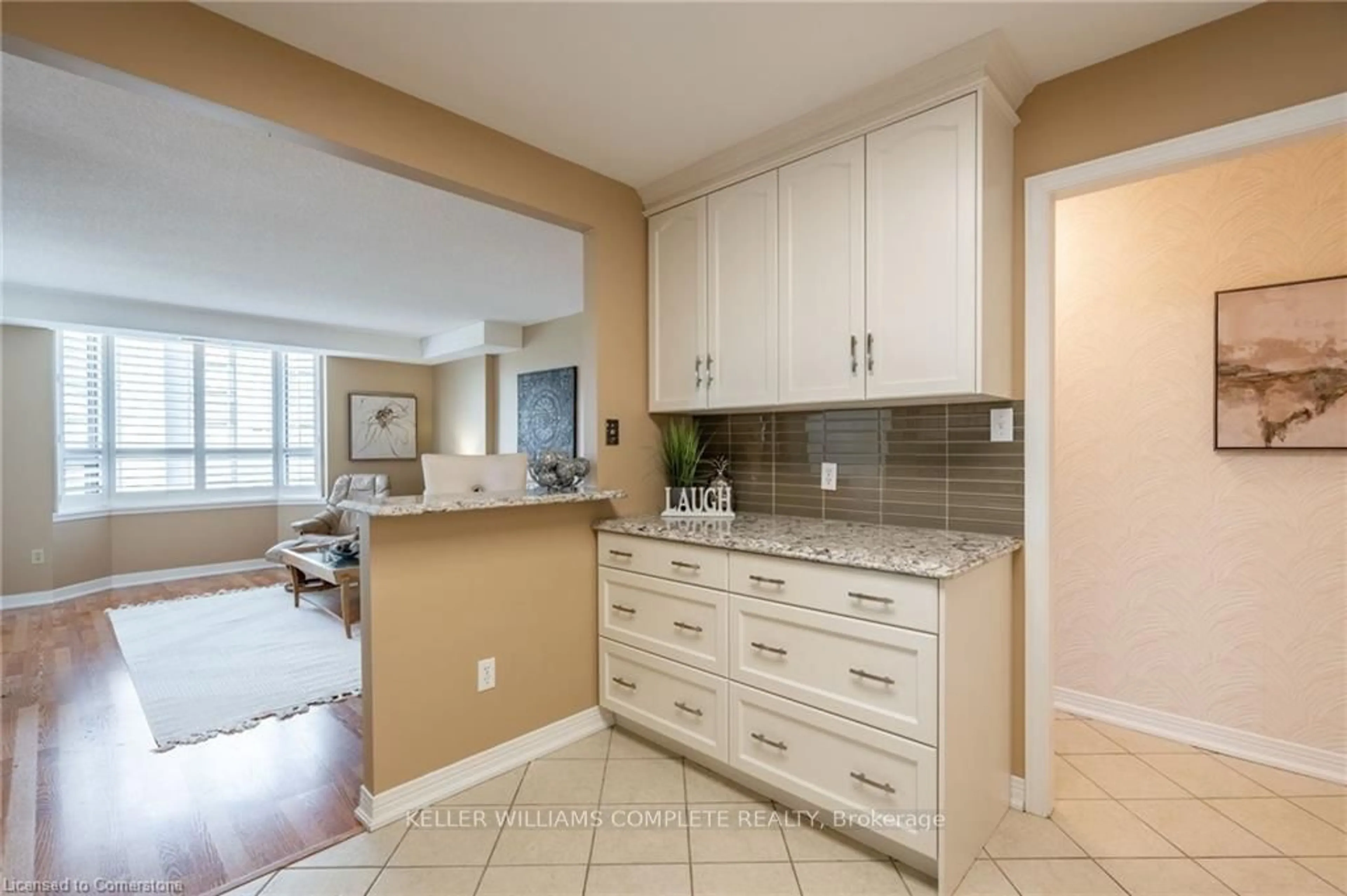 Open concept kitchen, ceramic/tile floor for 8 Village Green Blvd #507, Hamilton Ontario L8G 5B8