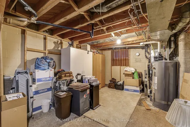 Additional property image - 8 Bromley Rd