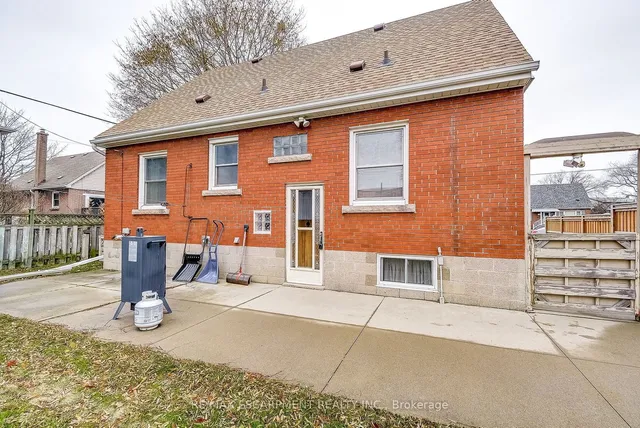 Additional property image - 8 Bromley Rd