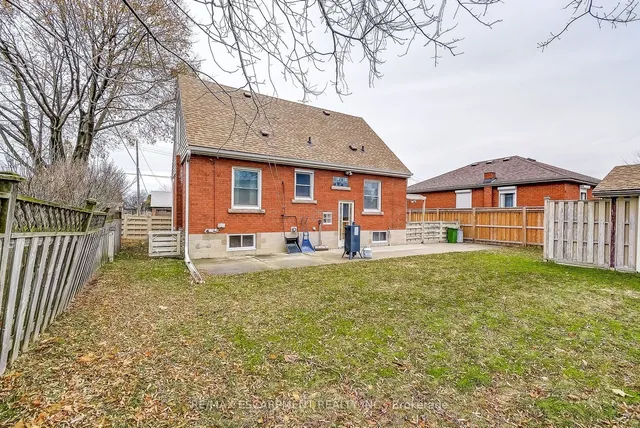 Additional property image - 8 Bromley Rd