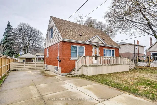 Additional property image - 8 Bromley Rd