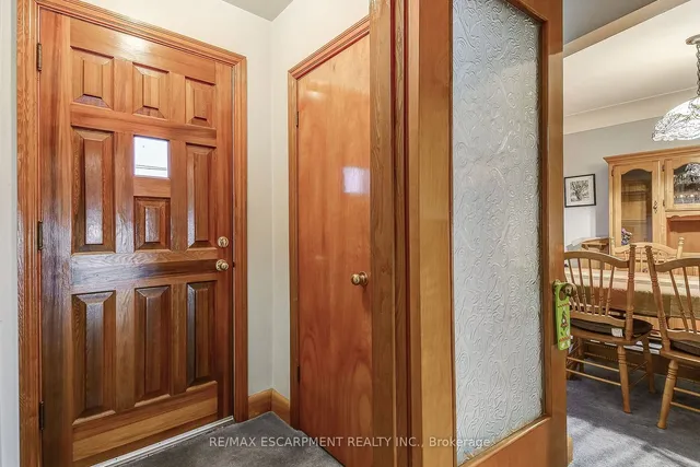 Additional property image - 8 Bromley Rd