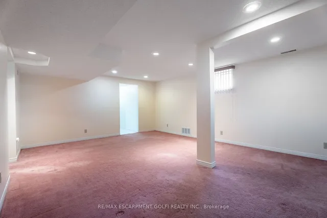 Additional property image - 54 Goldcrest Dr