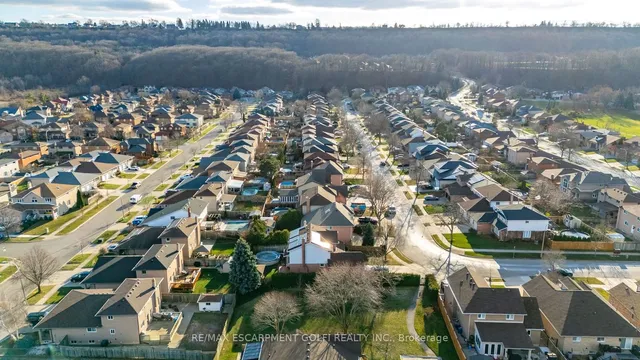 Additional property image - 54 Goldcrest Dr